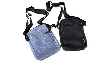 ショルダーバッグ（200×40×130㎜）